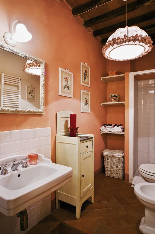 Borgo Dei Cadolingi Apartment Gambassi Terme Bagian luar foto
